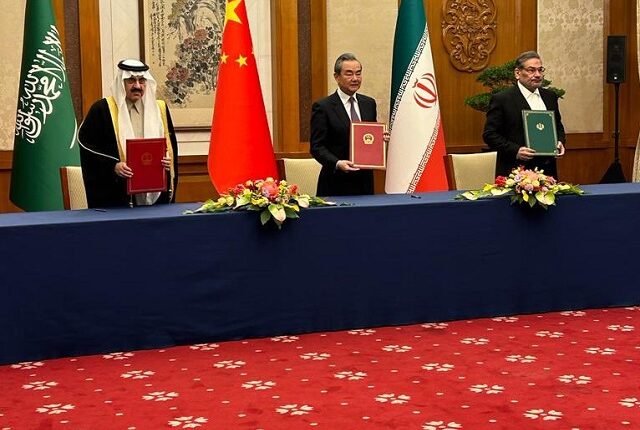 توقيع اتفاقية عودة العلاقات السعودية الإيرانية