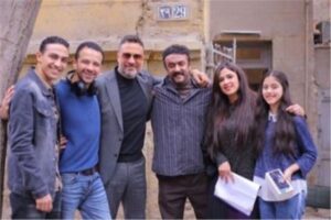 أحدث إطلالة للفنانة ياسمين عبد العزيز.. شاهد
