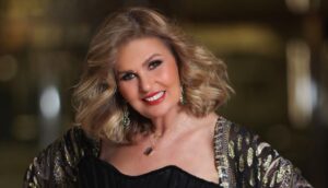 سيفين هو اسم الفنانة يسرا الحقيقي.. مالا تعرفه عنها