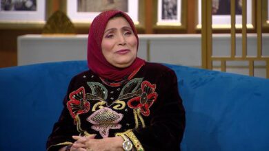 الليلة.. فاطمة عيد ضيفة برنامج واحد من الناس تحل المطربة الشعبية "فاطمة عيد" وزوجها "شفيق الشايب" ضيفة على الإعلامي الدكتور عمرو الليثي في حلقة فنية خاصة بمناسبة عيد الأضحى، وتذاع الحلقة في تمام الساعة العاشرة مساءً يوم الأحد في برنامجه "واحد من الناس" على شاشة قناة الحياة.