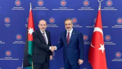 وزير الخارجية الاردني يلتقي بنظيره التركي لبحث العلاقات الثنائية وبعض القضايا الاخرى