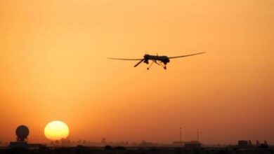 طائرة بدون طيار تستهدف شاحنة أسلحة