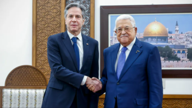 الرئيس الفلسطيني ووزير خارجية واشنطن