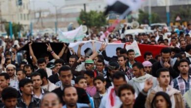 الاحتجاجات فى الشارع اليمنى
