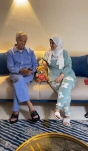 محمود عامر وزوجته