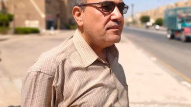 الكاتب خالد إسماعيل