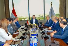 وزير التموين